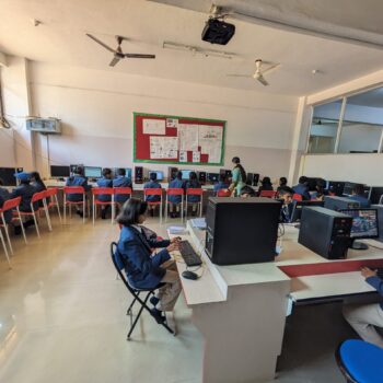 PXL_20230817_062246170