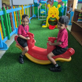 PXL_20240822_062330622.MP (1)